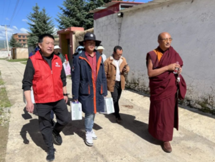 同心普法零距离 明炬律师“同心团”系列报道一672.png