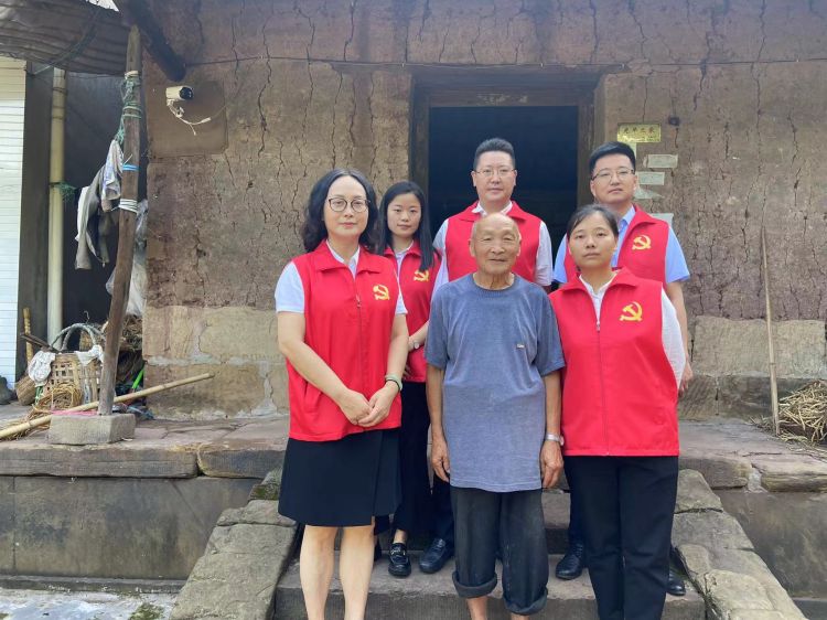 1677566207365535.jpg 3.jpg